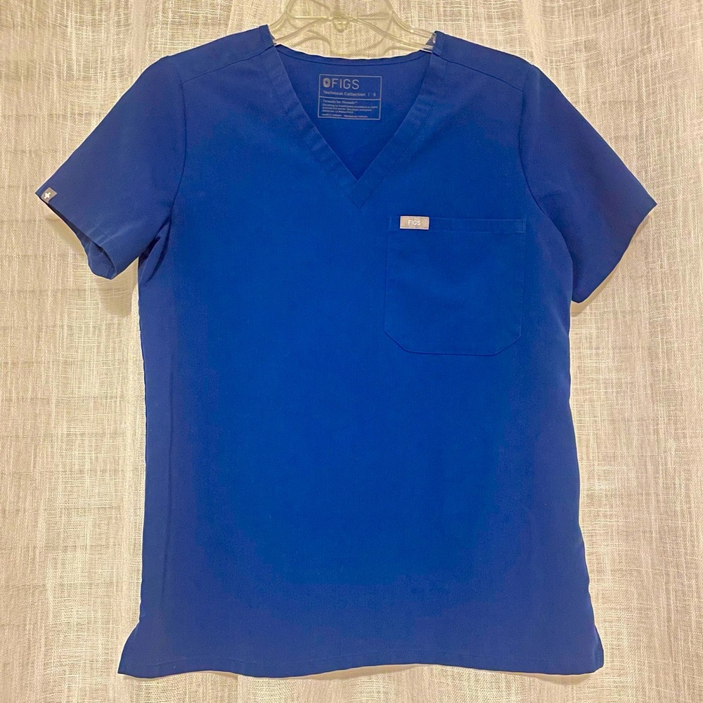 Figs women's Electric Blue Catarina™ - One-Pocket Scrub Top
